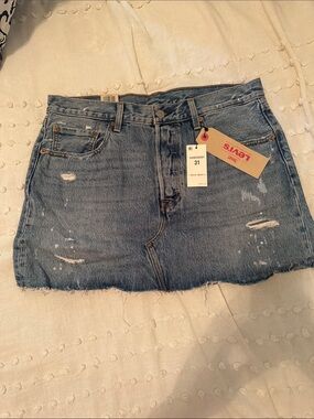 NWT Levi's Blue Distressed Denim Mini Skirt 100% Cotton Size 31
